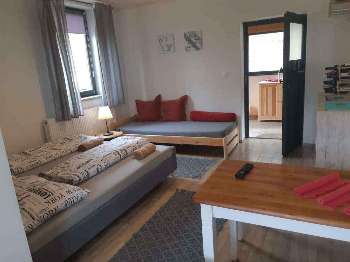Apartamento Pod horou Stiavnicke Bane Exterior foto